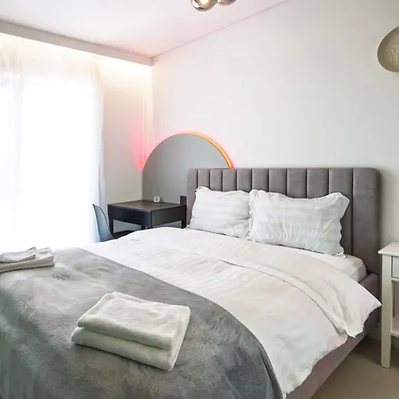 Appartement Belvedere Skyline - 1br With Balcony Boekarest